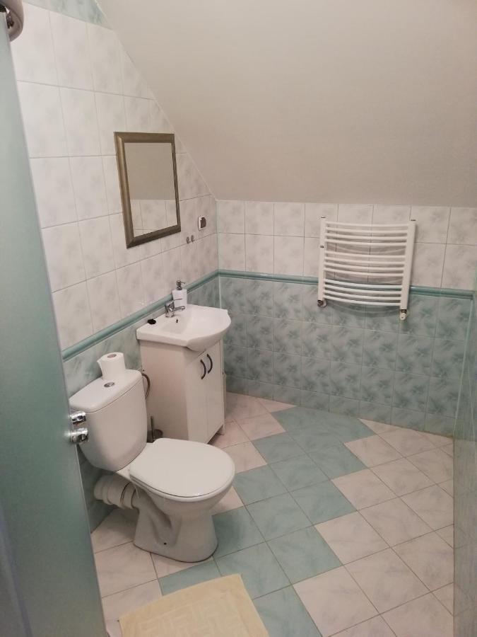 Potok 5 Hotel Zloczew Kültér fotó