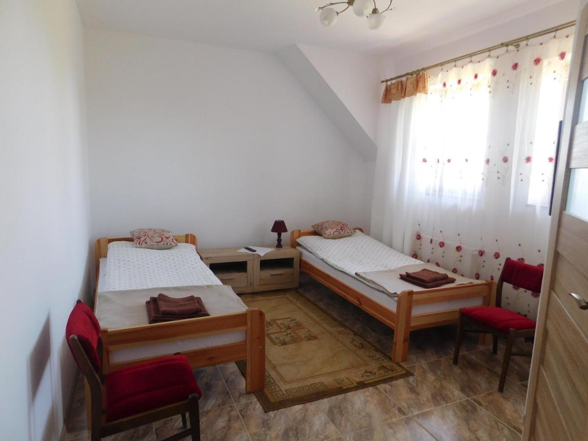 Potok 5 Hotel Zloczew Kültér fotó