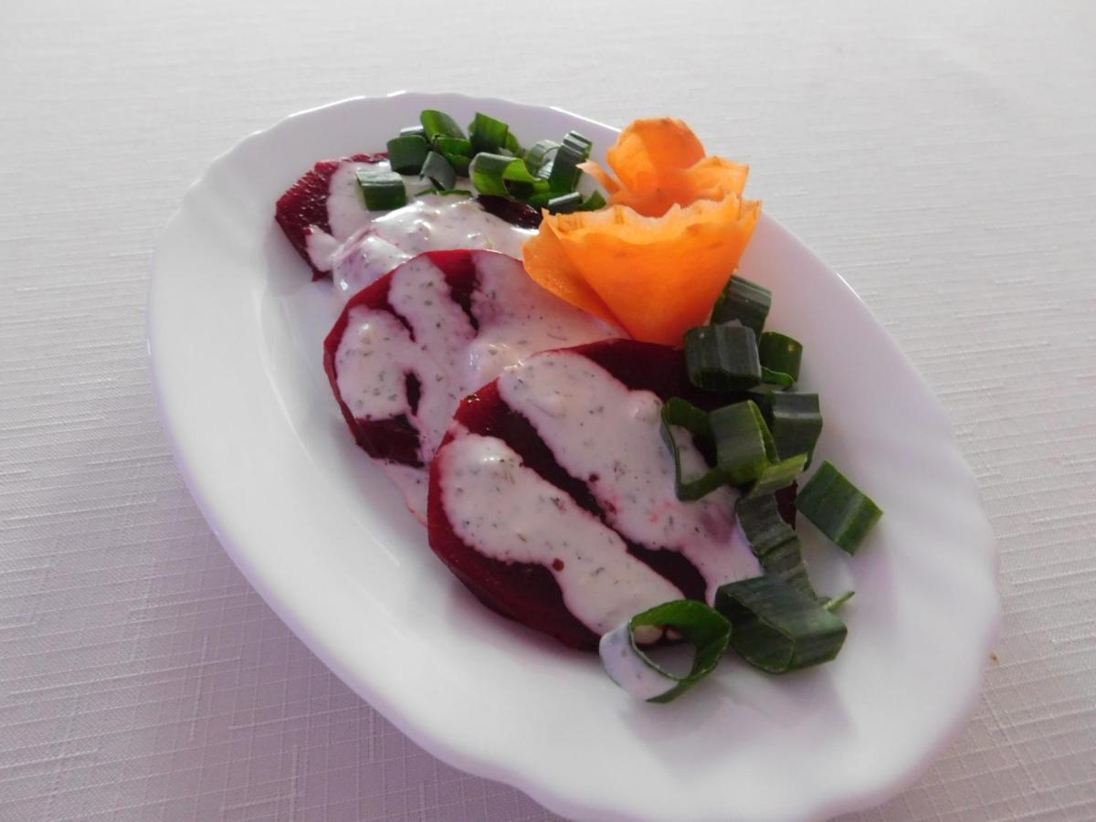 Potok 5 Hotel Zloczew Kültér fotó