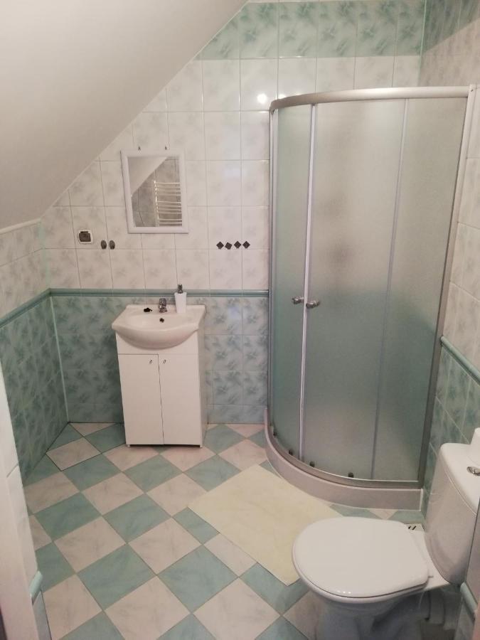 Potok 5 Hotel Zloczew Kültér fotó